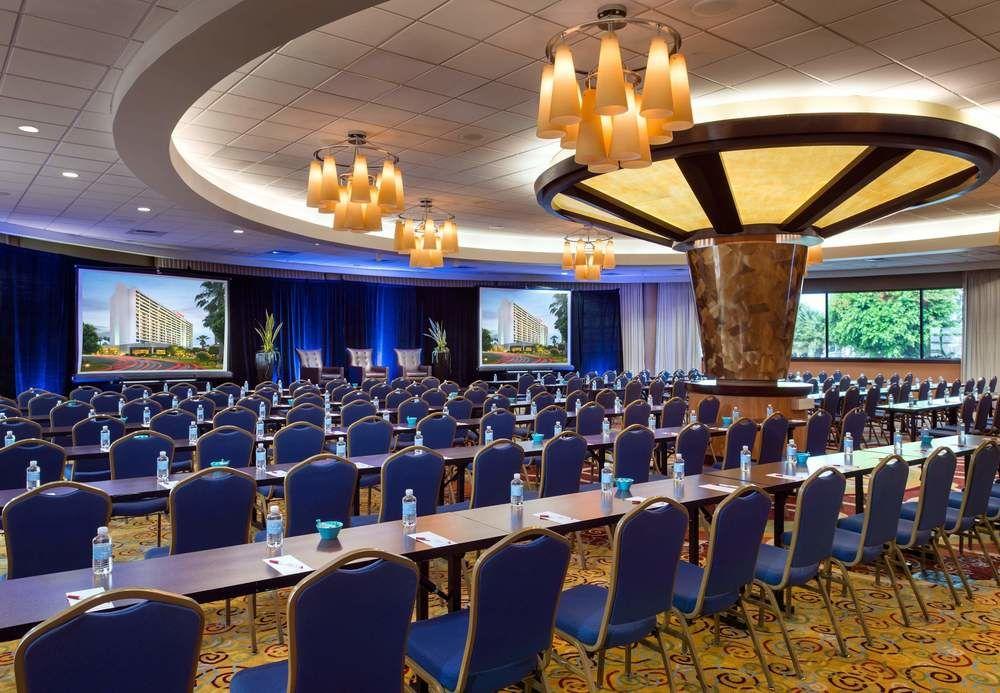 Marriott Redondo Hotel