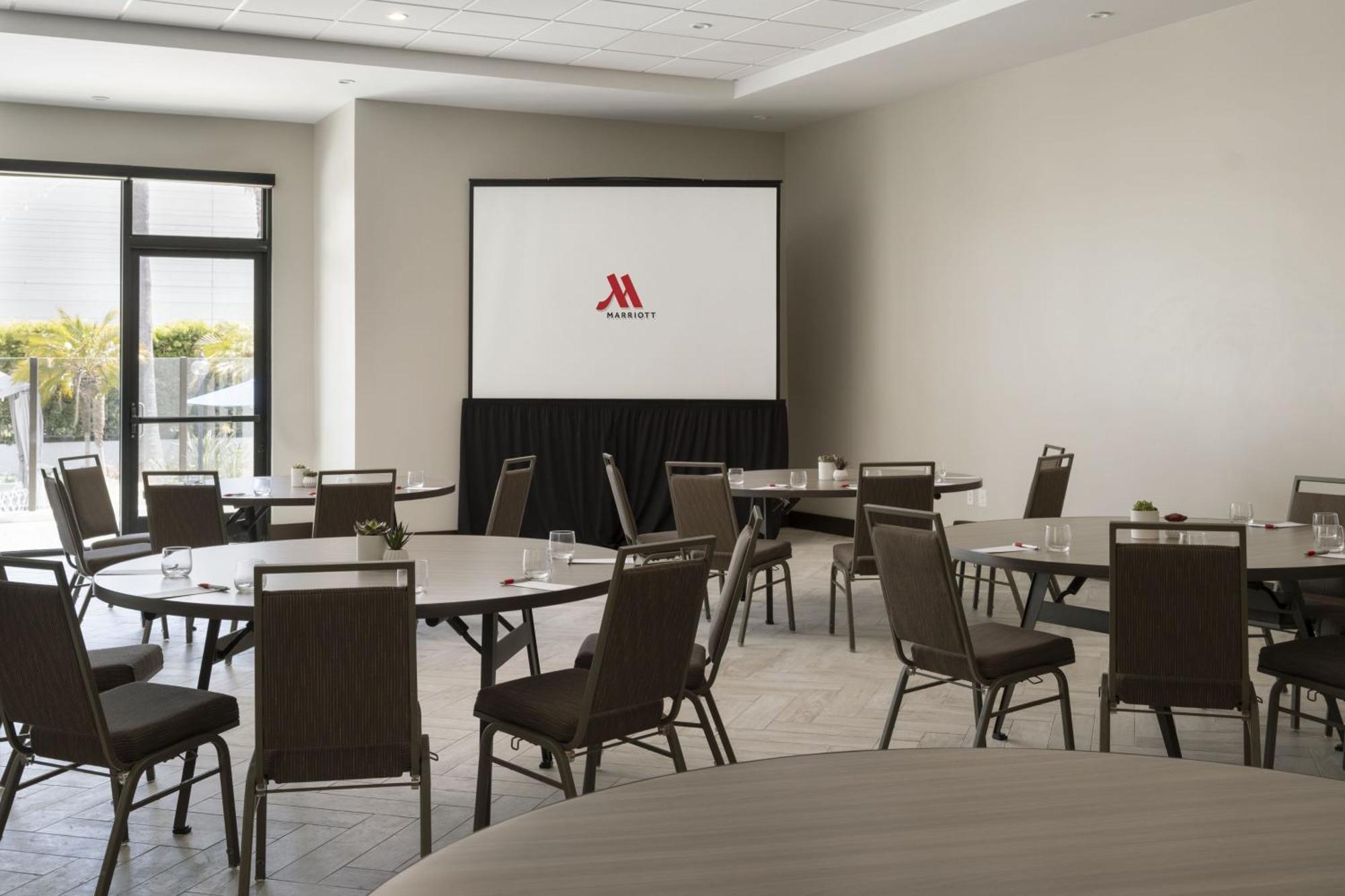 Hotel Marriott Redondo 3*